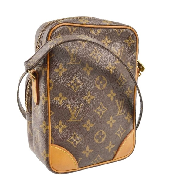 GOOD CONDITION! Authenticated Louis Vuitton Amazon Crossbody Shoulder Bag Purse - Picture 4 of 16